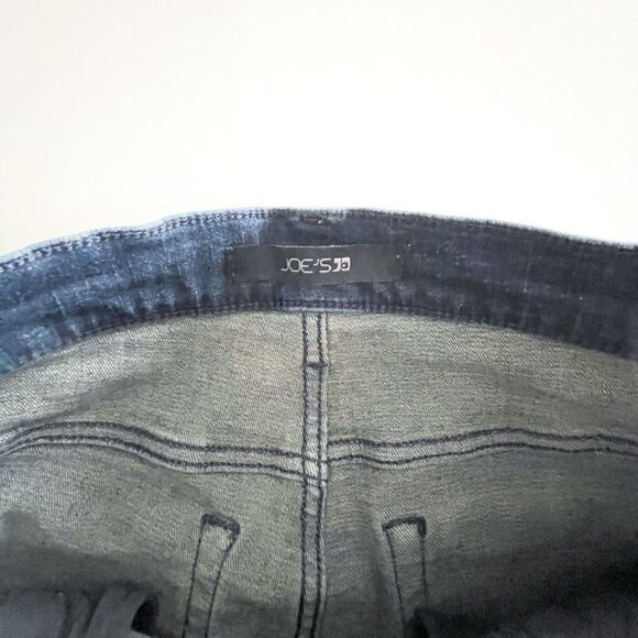 Joe's // Skinny jeans // Size 30 // EUC - Picture 3 of 8